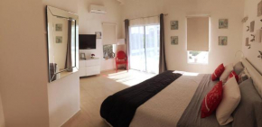 Palm Beach F New,nice Apt Beach Close,wifi